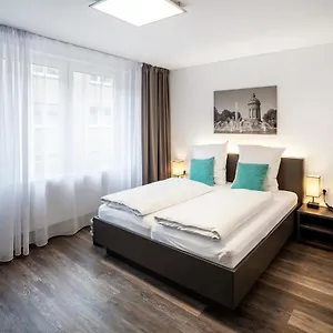 Boardingworld 4*, City Airport Mannheim Deutschland